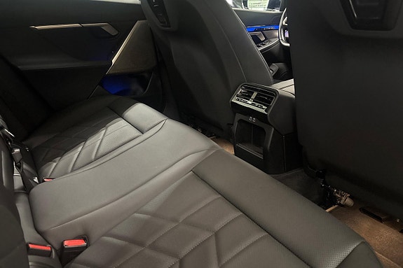 BMW 550e 7 of 19