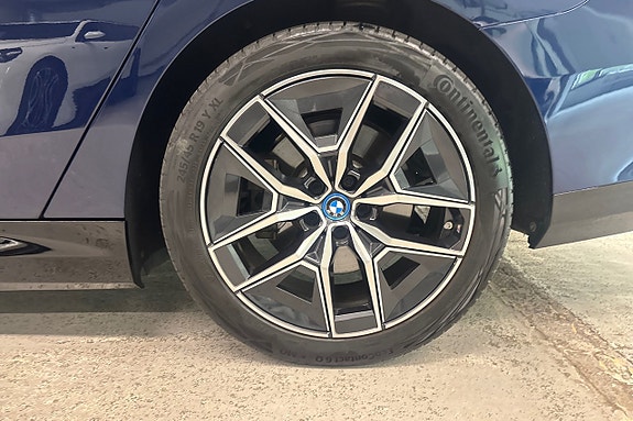 BMW 550e 16 of 19