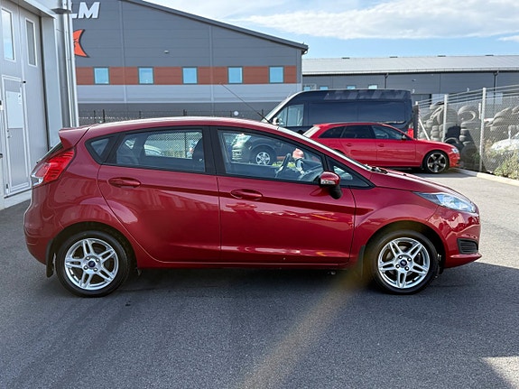 Ford Fiesta 4 of 10
