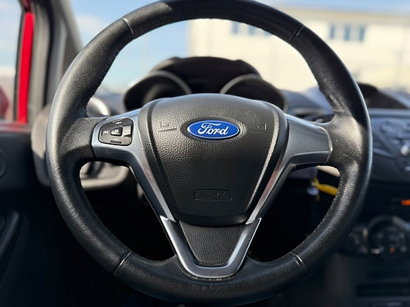 Ford Fiesta 9 of 10