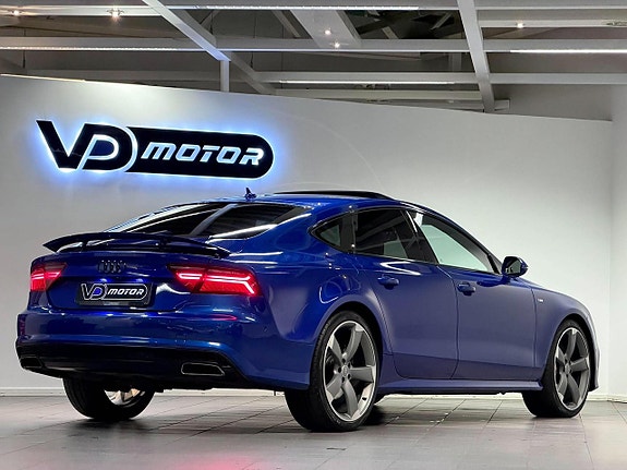 Audi A7 5 of 23