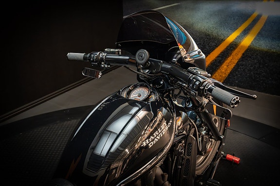 Harley-Davidson Night Rod Special (VRSCDX) 10 of 22