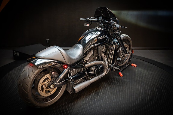 Harley-Davidson Night Rod Special (VRSCDX) 3 of 22