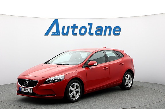 Volvo V40 4 of 24