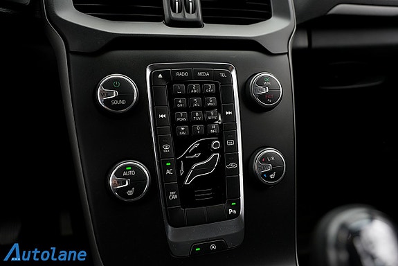 Volvo V40 24 of 24