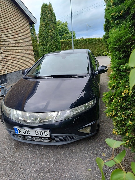 Honda Civic 2 of 3