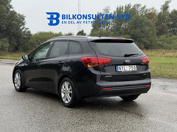 Kia Ceed 13 of 15