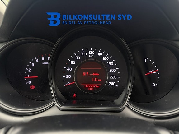 Kia Ceed 10 of 15