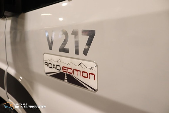 CHALLENGER V217 VIP 6 of 17