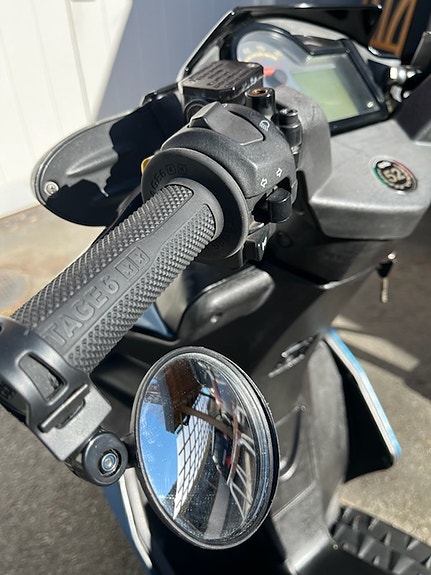 Aprilia SR50 R 5 of 6