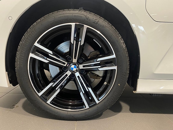 BMW 330e 3 of 10