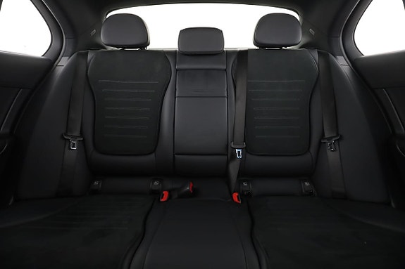 Mercedes-Benz C300 de 16 of 30