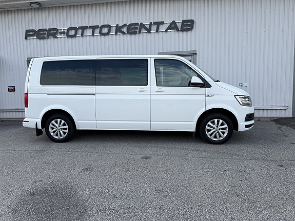 Volkswagen Caravelle 6 of 15