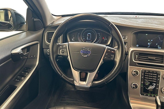 Volvo S60 14 of 28