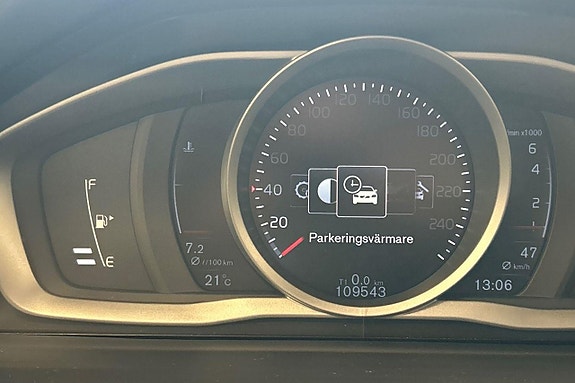 Volvo S60 17 of 28