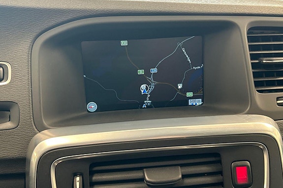 Volvo S60 18 of 28
