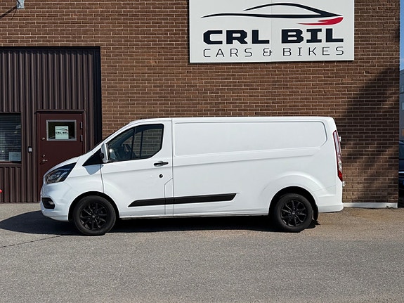 Ford Transit Custom 2 of 13