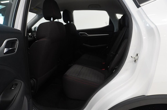 MG ZS 9 of 11