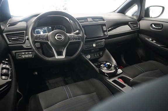 Nissan Leaf 9 of 12