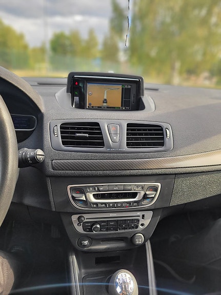 Renault Megane III 9 of 11