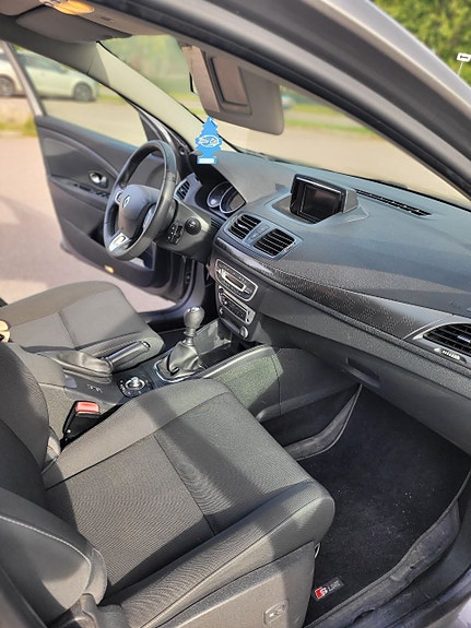 Renault Megane III 6 of 11