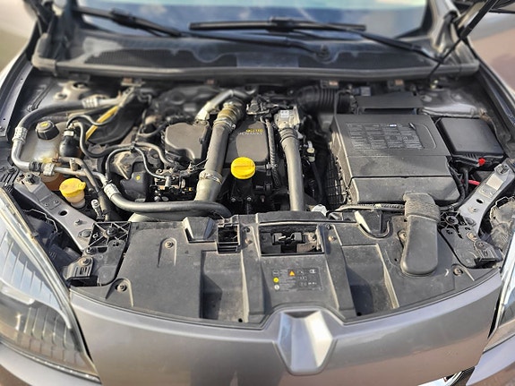 Renault Megane III 11 of 11