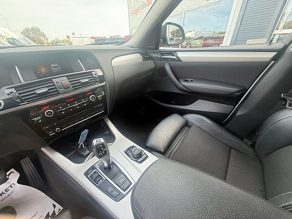 BMW X4 12 of 12
