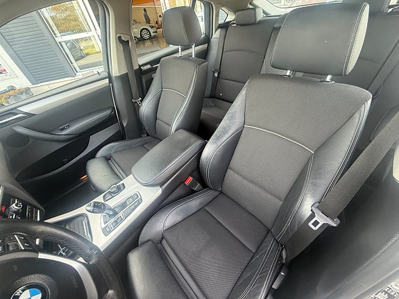 BMW X4 7 of 12