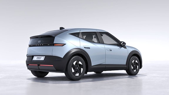 Hyundai IONIQ 4 of 9