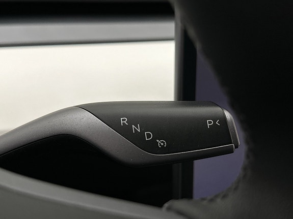 Tesla Model Y 29 of 29