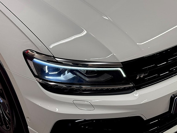 Volkswagen Tiguan 12 of 29