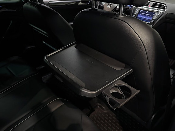 Volkswagen Tiguan 28 of 29