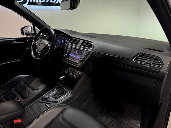 Volkswagen Tiguan 25 of 29