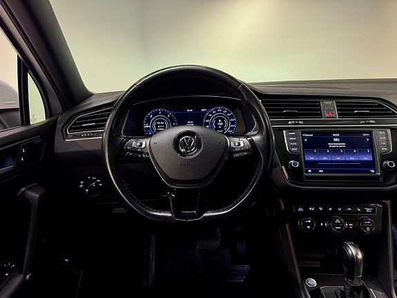 Volkswagen Tiguan 15 of 29