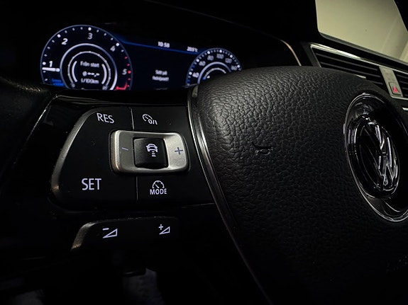Volkswagen Tiguan 24 of 29