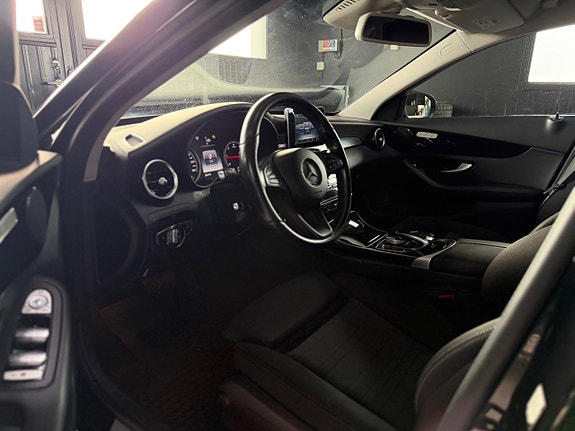 Mercedes-Benz C220 d 5 of 13