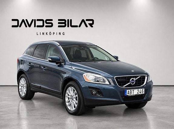 Volvo XC60 7 of 17