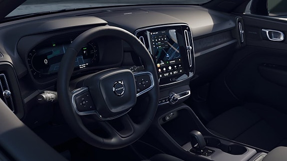 Volvo EX40 23 of 27