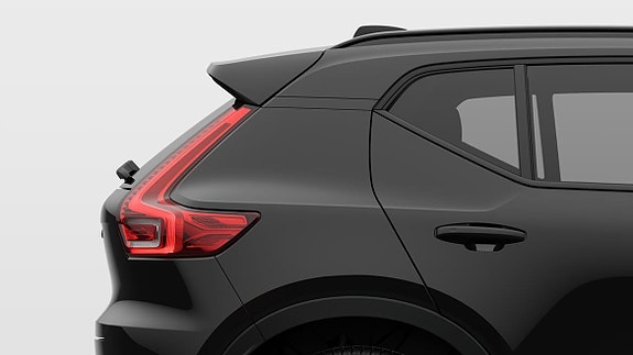 Volvo EX40 18 of 27