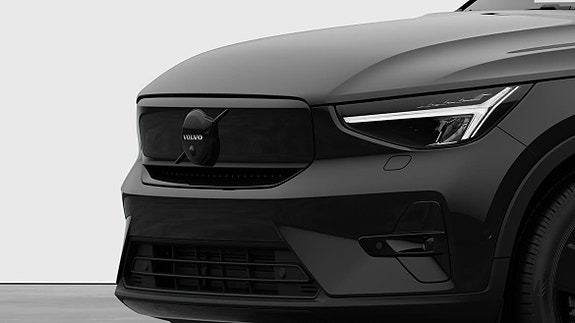Volvo EX40 16 of 27