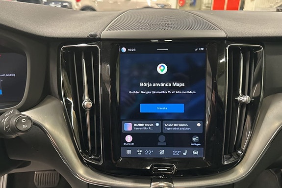 Volvo XC60 12 of 19