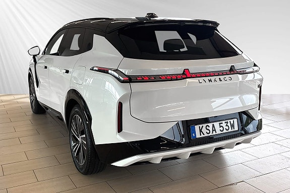 Lynk & Co 08 3 of 30