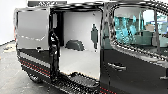 Renault Trafic 24 of 25
