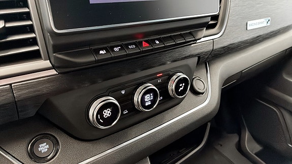 Renault Trafic 18 of 25