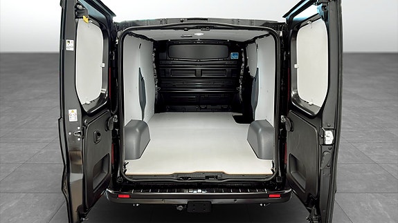 Renault Trafic 10 of 25