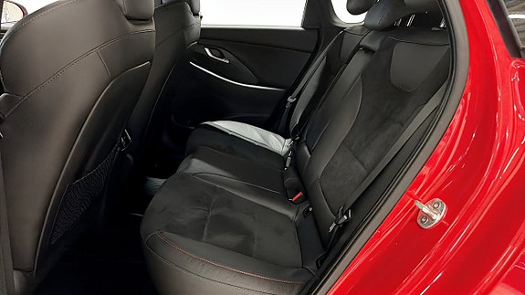 Hyundai i30 11 of 21