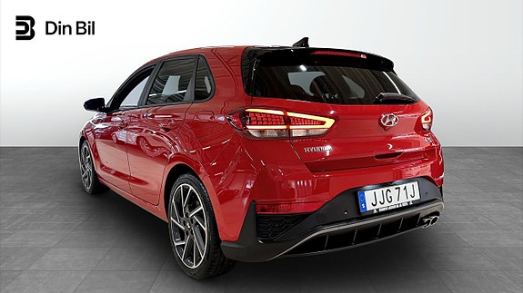 Hyundai i30 3 of 21