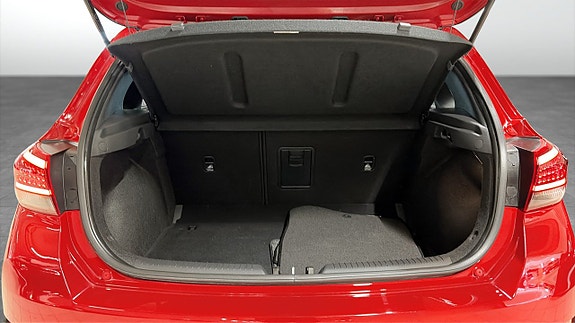 Hyundai i30 12 of 21