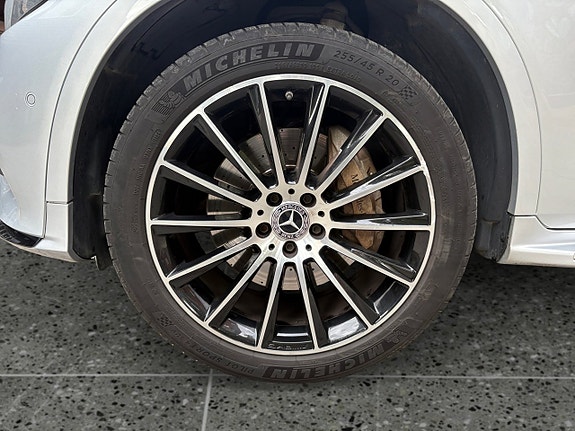 Mercedes-Benz GLC250 d 21 of 21