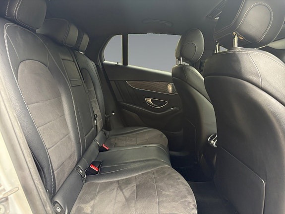 Mercedes-Benz GLC250 d 9 of 21